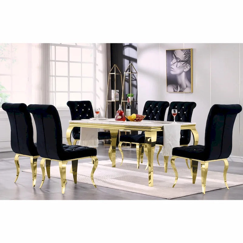 Chaises tapissées de velours avec dossier capitonné orné de cristaux et pieds cabriolets en métal miroir.