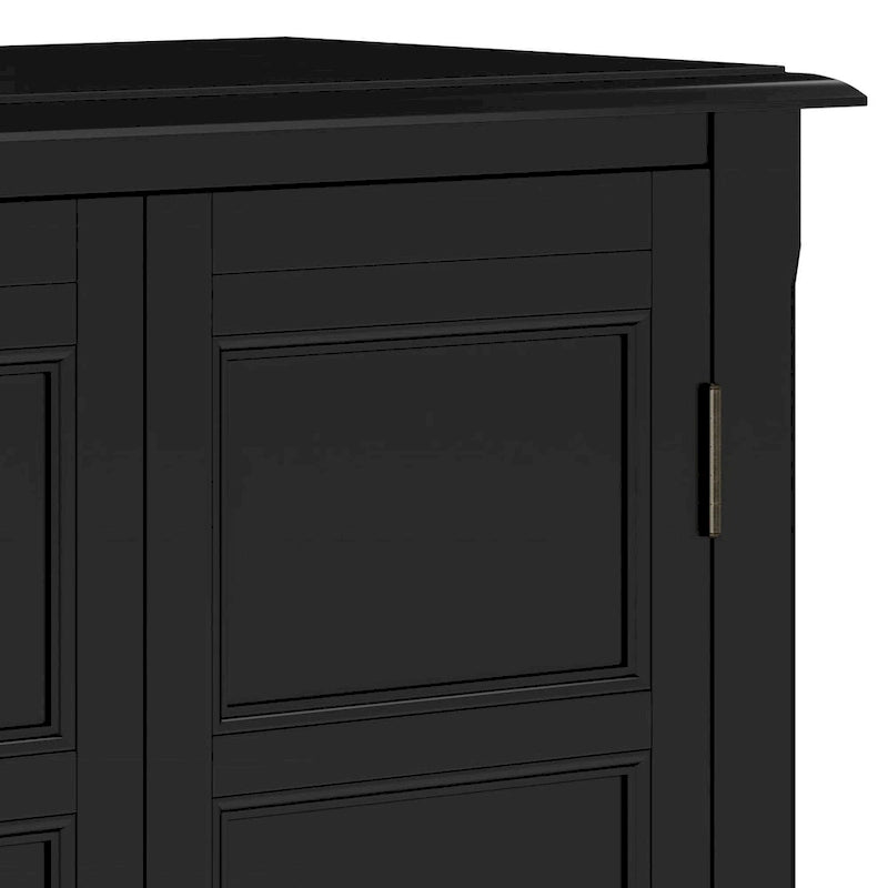 Meuble bas de rangement en bois massif de 76 cm de large de style transitionnel