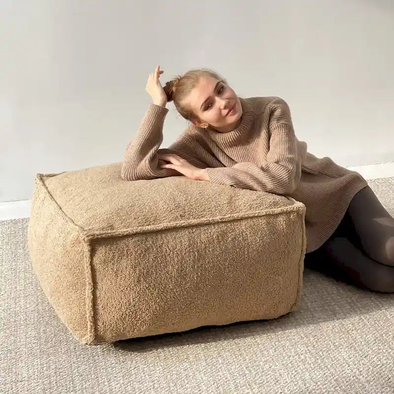 Pouf en tissu bouclette 71 x 71 cm avec rembourrage en mousse haute densité